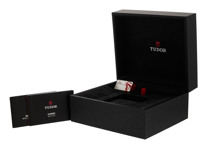 Tudor Black Bay 41 M79540-0004